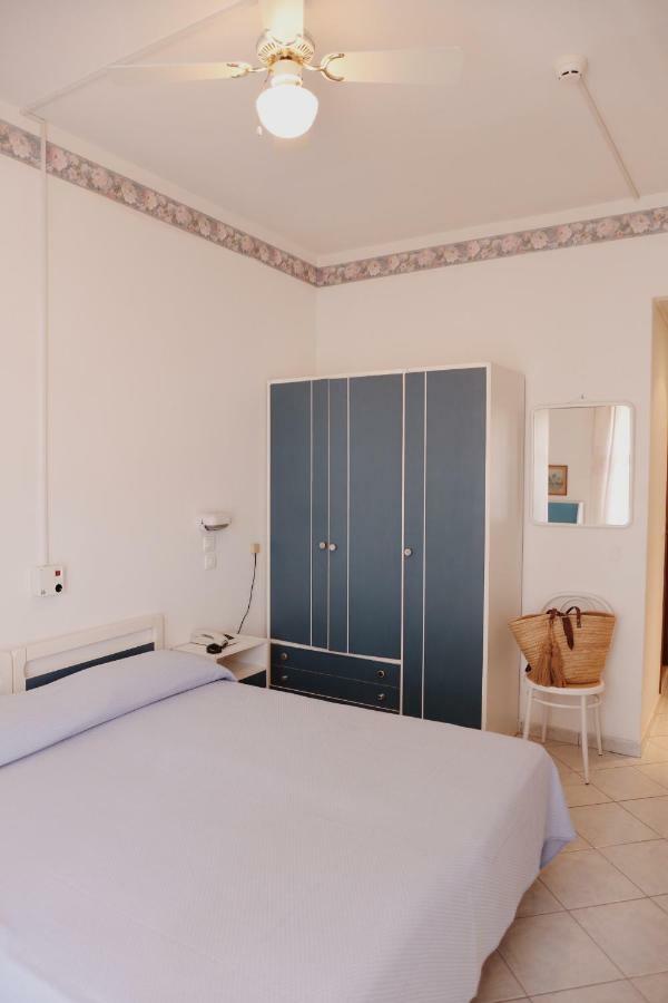 Hotel Marconi Cattolica Exterior foto